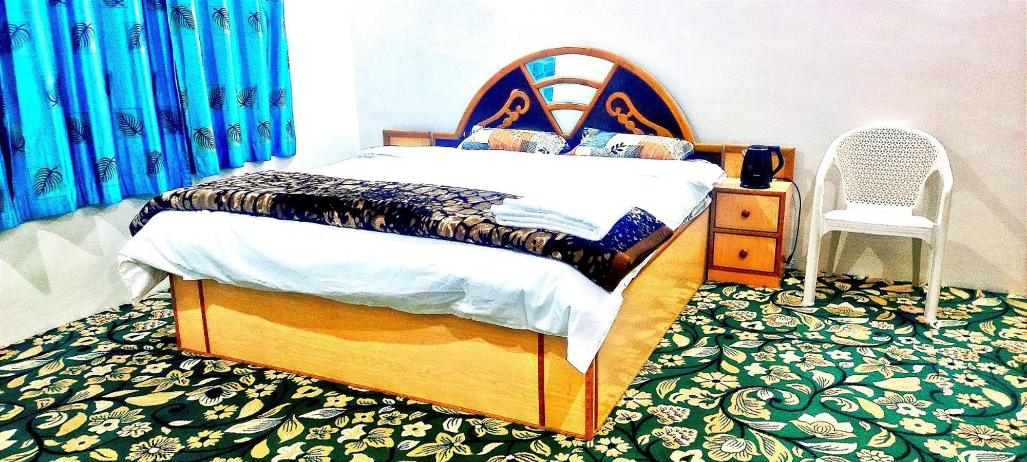 The Clover Inn ศรีนาการ์ ภายนอก รูปภาพ